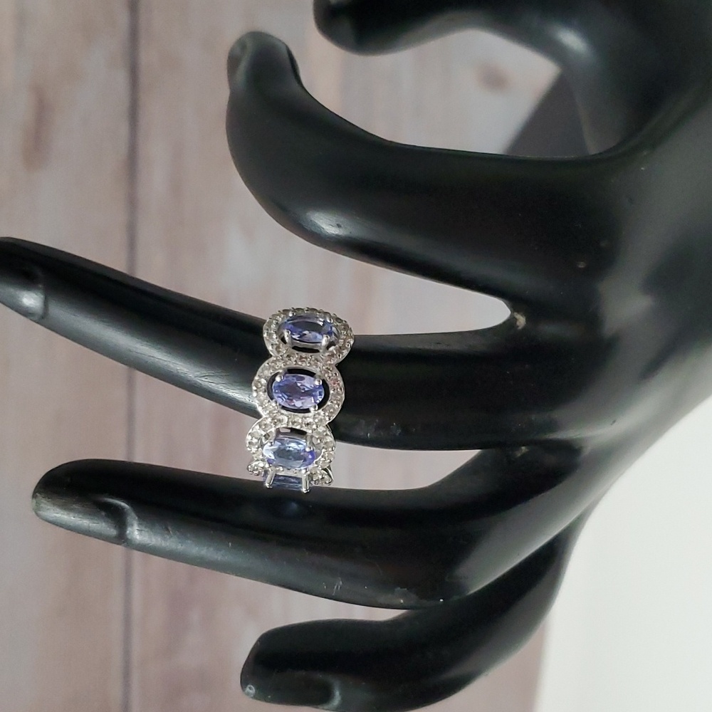 Watch Video / Sterling Silver 925 Tanzanite Halo Ring View 2